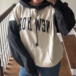 Brandy Melville Black and White New York Hoodie